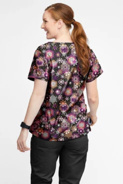 Butter-Soft Dazzling Snowflakes Women’s 4-Pocket V Notch-Neck Printed Scrub Top -Clinic Love Style TS1531DSBL 3