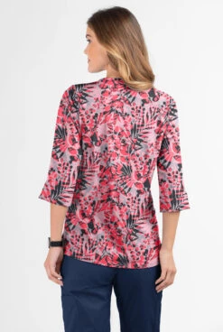 Butter-Soft Exotic Garden Silver Women's 2-Pocket Round Neckline Print Scrub Top 5 Butter-Soft Exotic Garden Silver Women's 2-Pocket Round Neckline Print Scrub Top -Clinic Love Style TS584EGSL 3